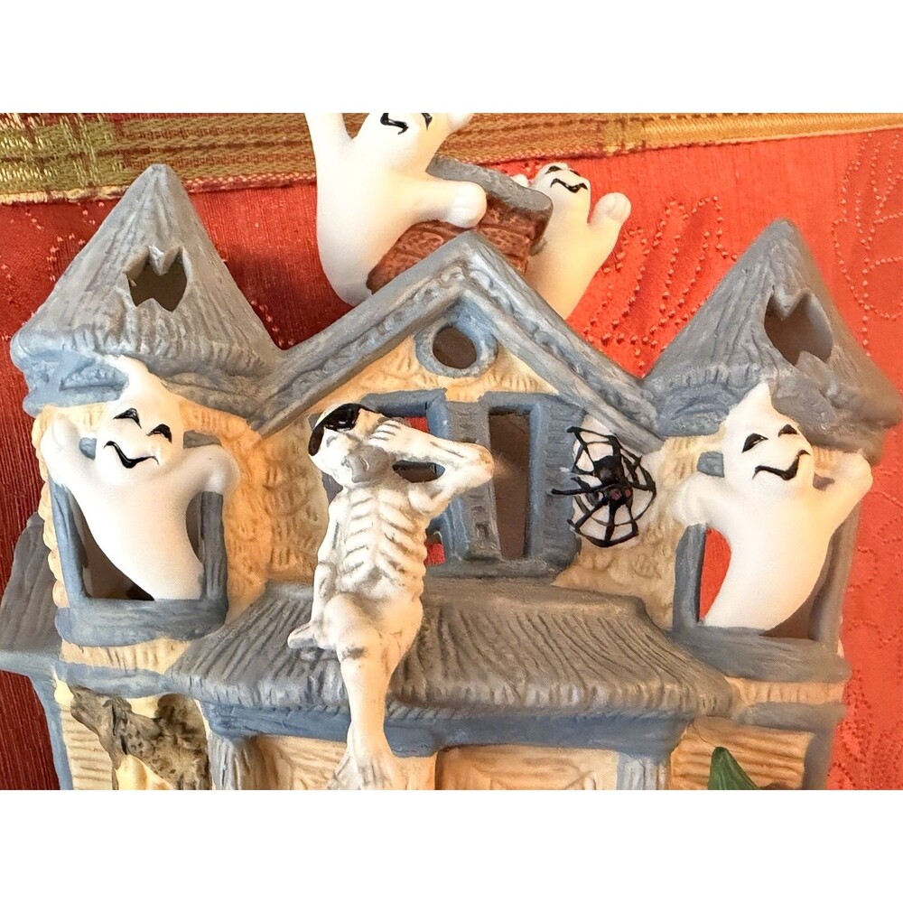 Haunted Halloween PartyLite Tea Light Candle Holder House P7311 W/ Box - Picture 7 of 11